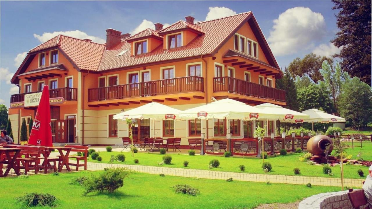 Отели типа «постель и завтрак» Hotel Słoneczny Brzeg Бискупец-29