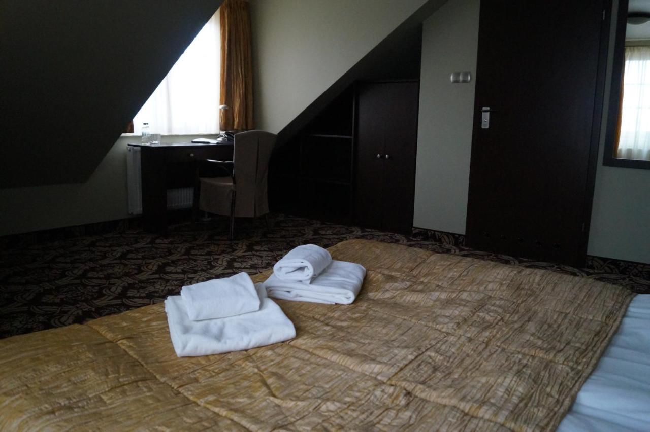 Отели типа «постель и завтрак» Hotel Słoneczny Brzeg Бискупец-31