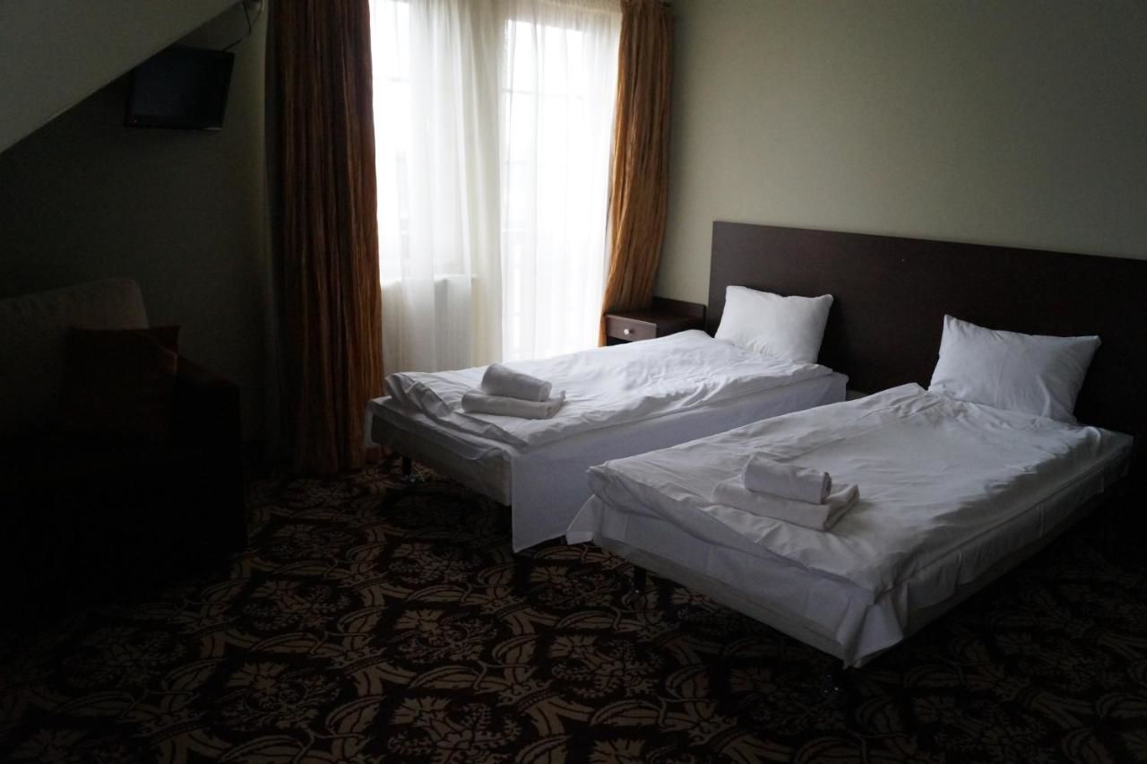 Отели типа «постель и завтрак» Hotel Słoneczny Brzeg Бискупец-46